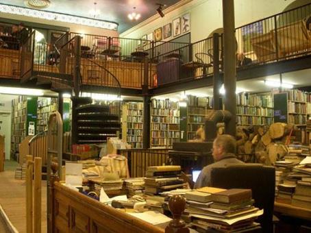 Leakeys-Bookshop-Church-S-001